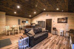 Squirrel’s Nest – Mentone, AL